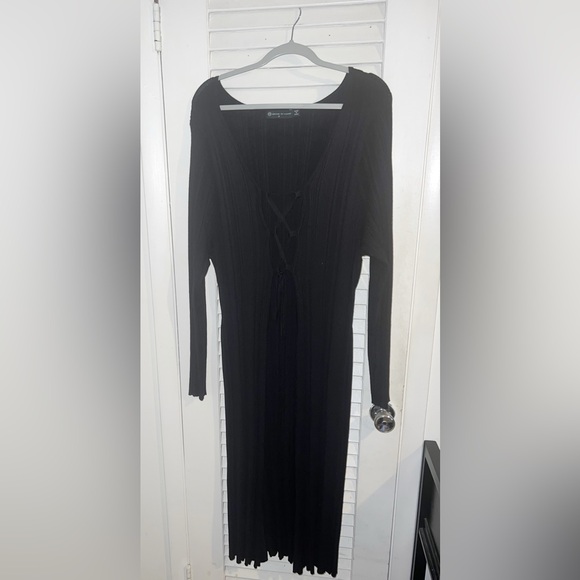 FTF Black Duster With Front Tie Size 3 - Picture 3 of 5